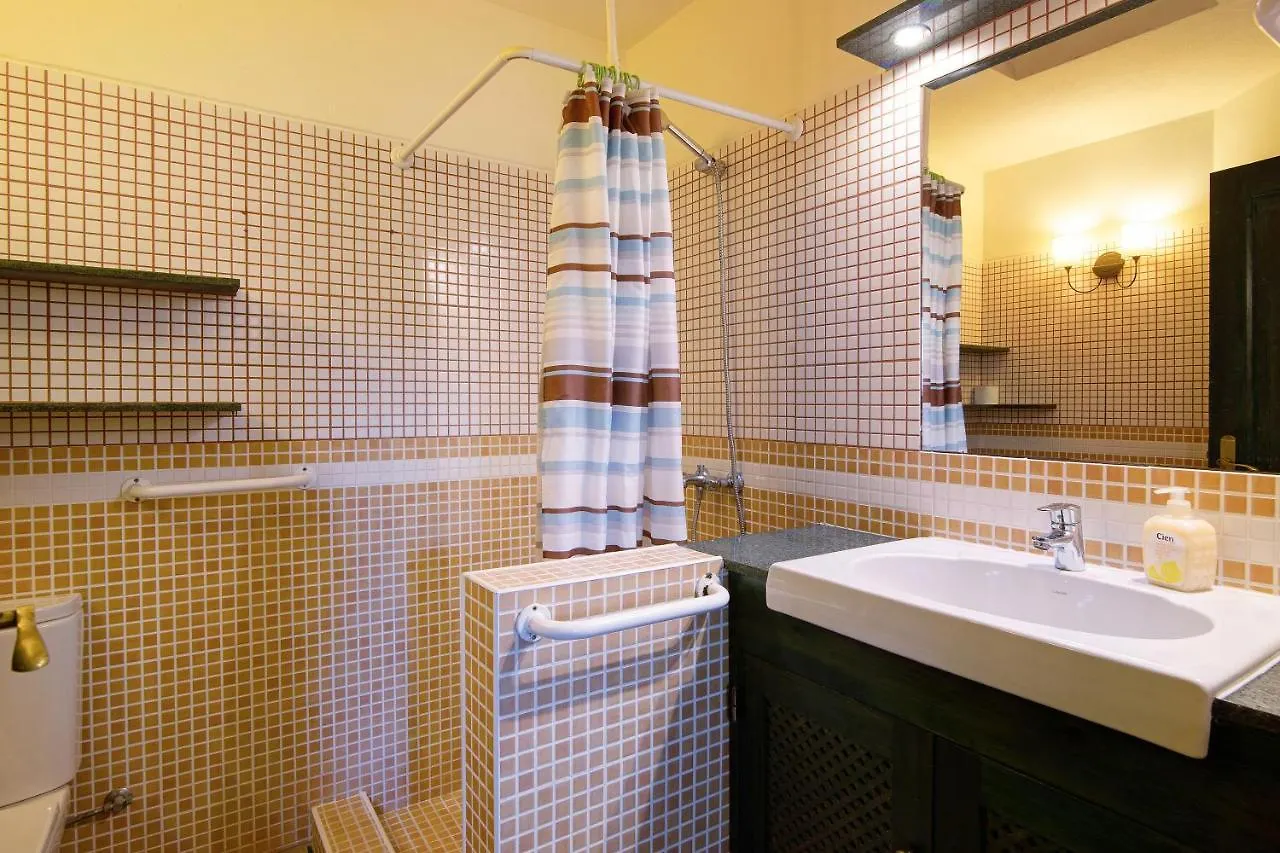 Fazendinha Hotel Tavira 0*,